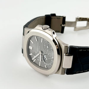 Patek Philippe Nautilus 5712G-001 'Tiffany & Co.' White Gold Grey Dial Moon Phases (2023) — foto 3