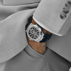 Patek Philippe Nautilus 5726A-001 Annual Calendar Moon Phases (2022) — foto 3