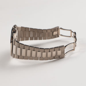 Patek Philippe Nautilus 5811/1G-001 White Gold Blue Dial (2024) — foto 10
