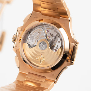 Patek Philippe Nautilus 5980/1R-001 Chronograph Date Rose Gold Black Dial (2020) — foto 10
