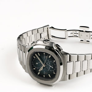 Patek Philippe Nautilus 5990/1A-011 'Travel Time' Flyback Chronograph Stainless Steel Blue Dial (2023) — foto 6