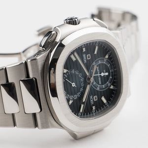 Patek Philippe Nautilus 5990/1A-011 'Travel Time' Flyback Chronograph Stainless Steel Blue Dial (2024) — foto 10