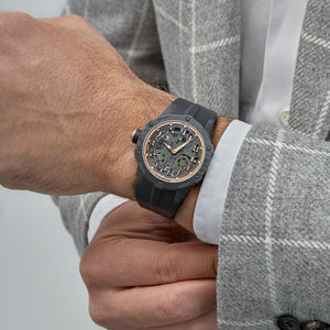 Richard Mille RM 33-02 Carbon-TPT Rose Gold Limited Edition of 140 (2020) — foto 3