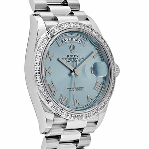Rolex Day-Date 36 128396TBR Platinum Ice Blue Dial Diamond Bezel (2024) — foto 3