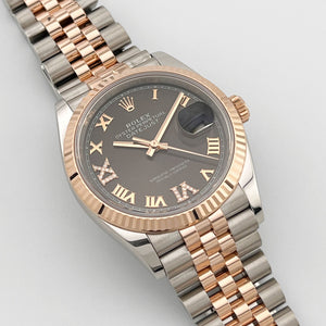 Rolex Datejust 36 126231 Rose Gold Stainless Steel Dark Rhodium Roman Numerals Diamond Dial Jubilee (2020) — foto 2