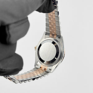 Rolex Datejust 36 126231 Rose Gold Stainless Steel Silver Fluted Motif Dial (2024) — foto 10