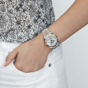 Rolex Datejust 36 126233 Stainless Steel Yellow Gold Mother of Pearl Diamond Dial Jubilee (2021) — foto 3
