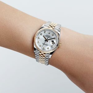 Rolex Datejust 36 126233 Stainless Steel Yellow Gold Mother of Pearl Diamond Dial Jubilee (2021) — foto 2