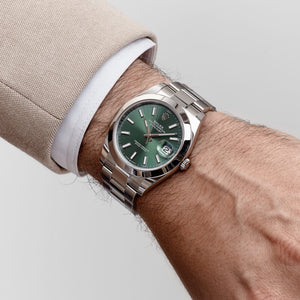 Rolex Datejust 41 126300 Stainless Steel Green Dial Oyster (2026) — foto 2
