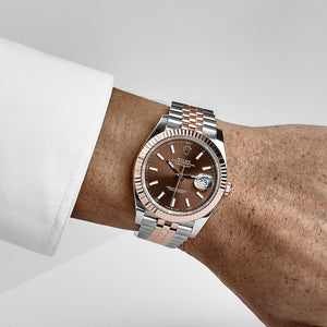 Rolex Datejust 41 126331 Stainless Steel Rose Gold Chocolate Dial Jubilee (2023) — foto 2