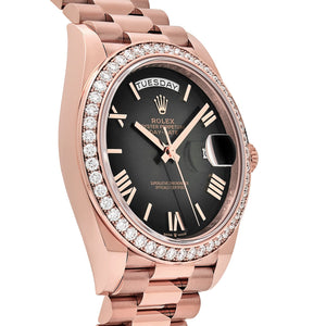 Rolex Day-Date 40 228345RBR Rose Gold Diamond Bezel Slate Ombre Dial (2025) — foto 4