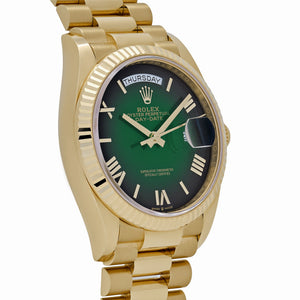 Rolex Day-Date 36 128238 Yellow Gold Green Ombre Roman Numeral Dial (2025) — foto 5