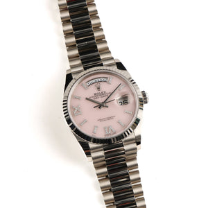 Rolex Day-Date 36 128239 White Gold Pink Opal Diamond Roman Numerals Dial (2025) — foto 5