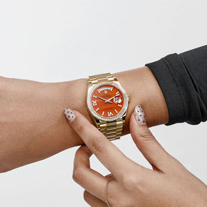 Rolex Day-Date 36 128398TBR Yellow Gold Carnelian Diamond Roman Numerals Dial Diamond Bezel — foto 2