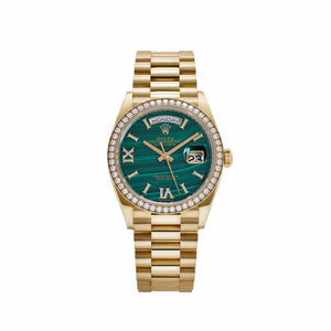 Rolex Day-Date 36 128348RBR Yellow Gold Green Malachite Diamond Roman Numerals Dial Diamond Bezel (2021) — foto 1