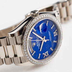 Rolex Day-Date 36 128349RBR White Gold Lapis Stone Diamond Roman Numerals Dial Diamond Bezel (2022) — foto 7