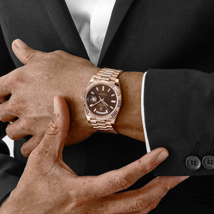 Rolex Day-Date 40 228235 Rose Gold Chocolate Diamond Baguette Dial (2026) — foto 3