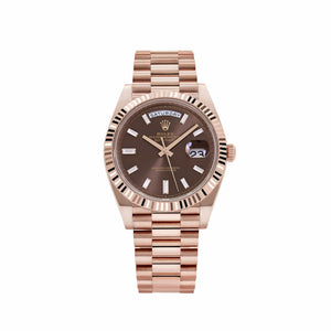 Rolex Day-Date 40 228235 Rose Gold Chocolate Diamond Baguette Dial (2026) — foto 1
