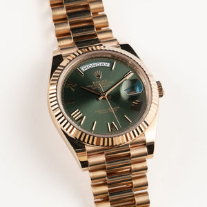 Rolex Day-Date 40 228235 Rose Gold Olive Green Dial (2023) — foto 5