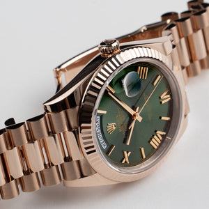 Rolex Day-Date 40 228235 Rose Gold Olive Green Dial (2026) — foto 7