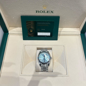 Rolex Day-Date 40 228236 Platinum Ice Blue Roman Numerals Dial (2025) — foto 10