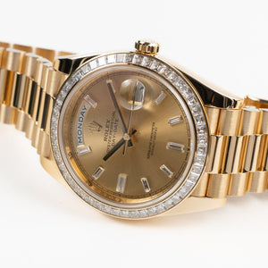 Rolex Day-Date 40 228398TBR Yellow Gold Champagne Diamond Baguette Dial and Bezel (2020) — foto 7
