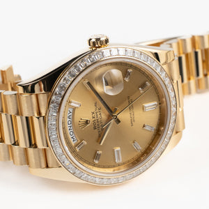 Rolex Day-Date 40 228398TBR Yellow Gold Champagne Diamond Baguette Dial and Bezel (2020) — foto 6