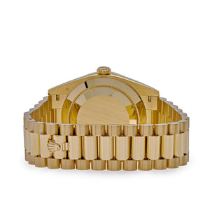 Rolex Day-Date 40 228348RBR Yellow Gold Diamond Bezel Black Onyx Dial (2025) — foto 6