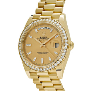 Rolex Day-Date 40 228348RBR Yellow Gold Champagne Diamond Baguette Dial Diamond Bezel (2021) — foto 2