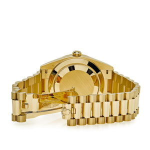 Rolex Day-Date 40 228348RBR Yellow Gold Champagne Diamond Baguette Dial Diamond Bezel (2021) — foto 4