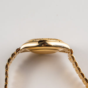 Rolex Day-Date II 218238 Yellow Gold Champagne Diamond Dial — foto 8