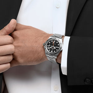 Rolex Explorer II 226570 Stainless Steel Black Dial (2025) — foto 3