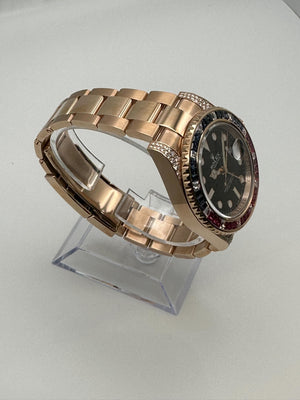 Rolex GMT-Master II 126755SARU 'SARU' Rose Gold Black Dial Diamond Bezel — foto 4