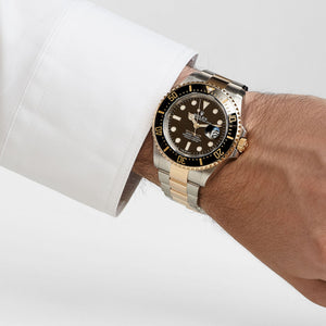 Rolex Sea-Dweller 126603 Stainless Steel Yellow Gold Black Dial (2022) — foto 2