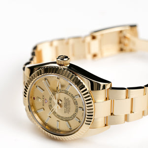 Rolex Sky-Dweller 326938 Yellow Gold Champagne Dial Oyster (2022) — foto 7