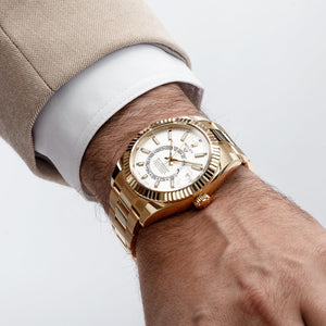 Rolex Sky-Dweller 326938 Yellow Gold White Dial (2022) — foto 2