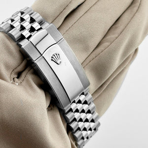 Rolex Sky-Dweller 336934 Stainless Steel Black Dial Jubilee (2025) — foto 10
