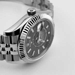 Rolex Sky-Dweller 336934 Stainless Steel Black Dial Jubilee (2025) — foto 4