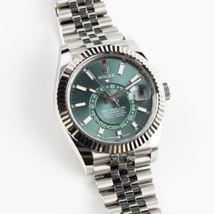 Rolex Sky-Dweller 336934 Stainless Steel Green Dial Jubilee (2024) — foto 5