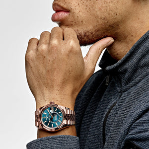 Rolex Sky-Dweller 336935 Rose Gold Blue-Green Dial Jubilee (2025) — foto 2
