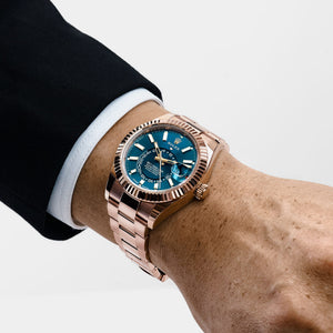 Rolex Sky-Dweller 336935 Rose Gold Blue-Green Dial Oyster (2024) — foto 2
