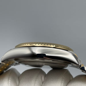 Rolex Sky-Dweller 326933 Stainless Steel Yellow Gold Champagne Dial — foto 4