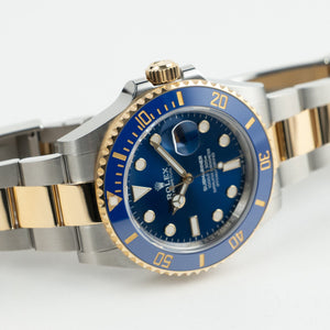 Rolex Submariner Date 126613LB 'Bluesy' Stainless Steel Yellow Gold Blue Dial (2024) — foto 7