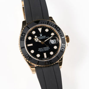 Rolex Yacht-Master 42 226658 Yellow Gold Black Dial (2025) — foto 4