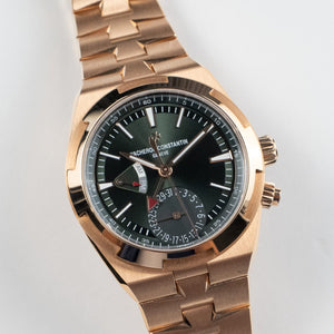 Vacheron Constantin Overseas Dual Time 7920V/210R-B965 Rose Gold Green Dial (2024) — foto 5